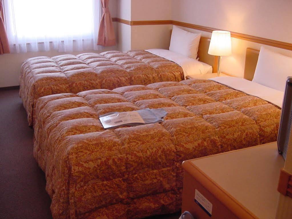 Toyoko Inn Takamatsu Hyogomachi Exterior foto